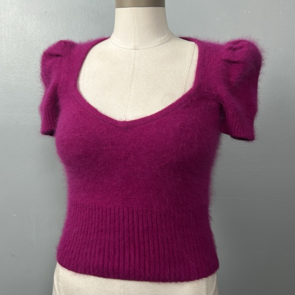 Moda International Angora Blend Sweater Sweat heart neckline size XS puff sleeve - Picture 4 of 11